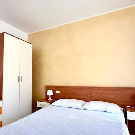 S179 - Sirolo, Trilocale In Cento Completamente Accessoriato * Sirolo